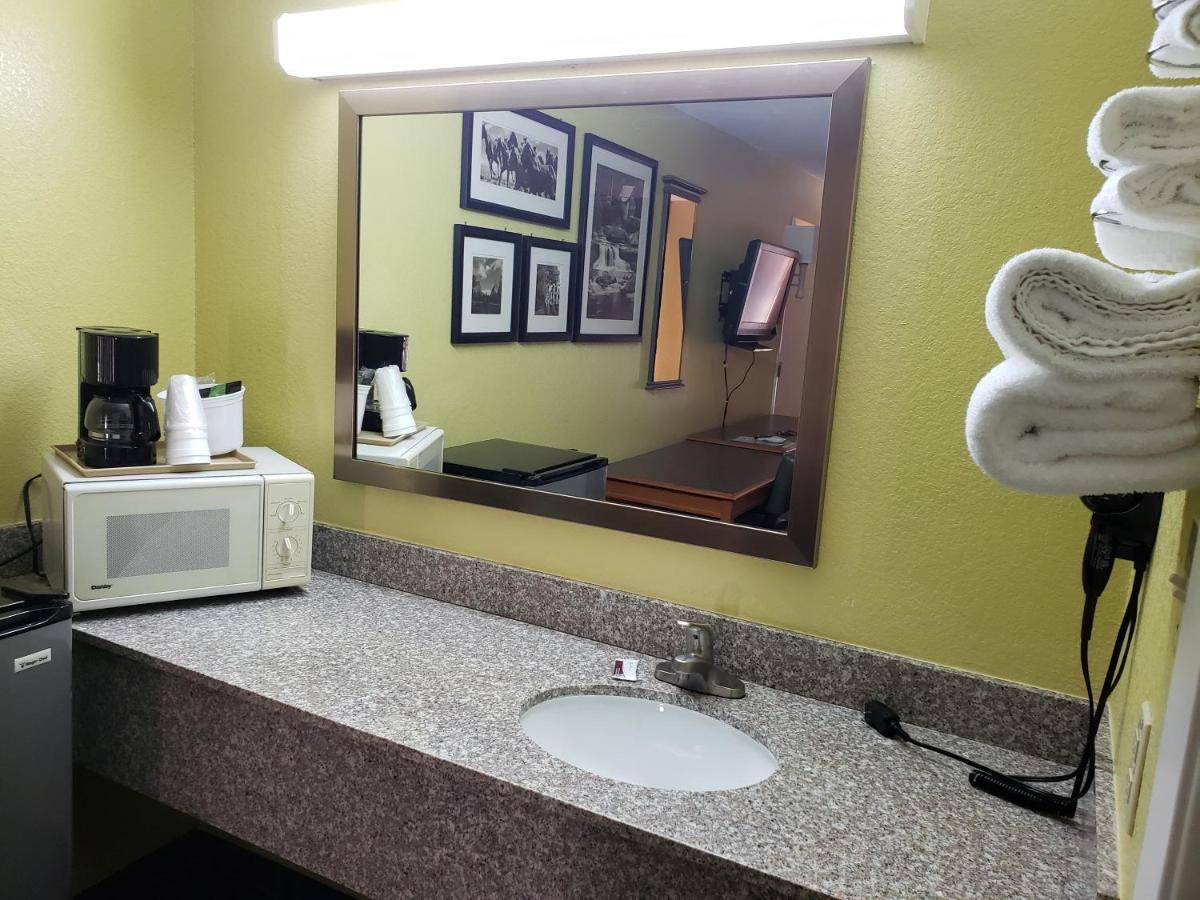 Regency Inn Taylor Buitenkant foto