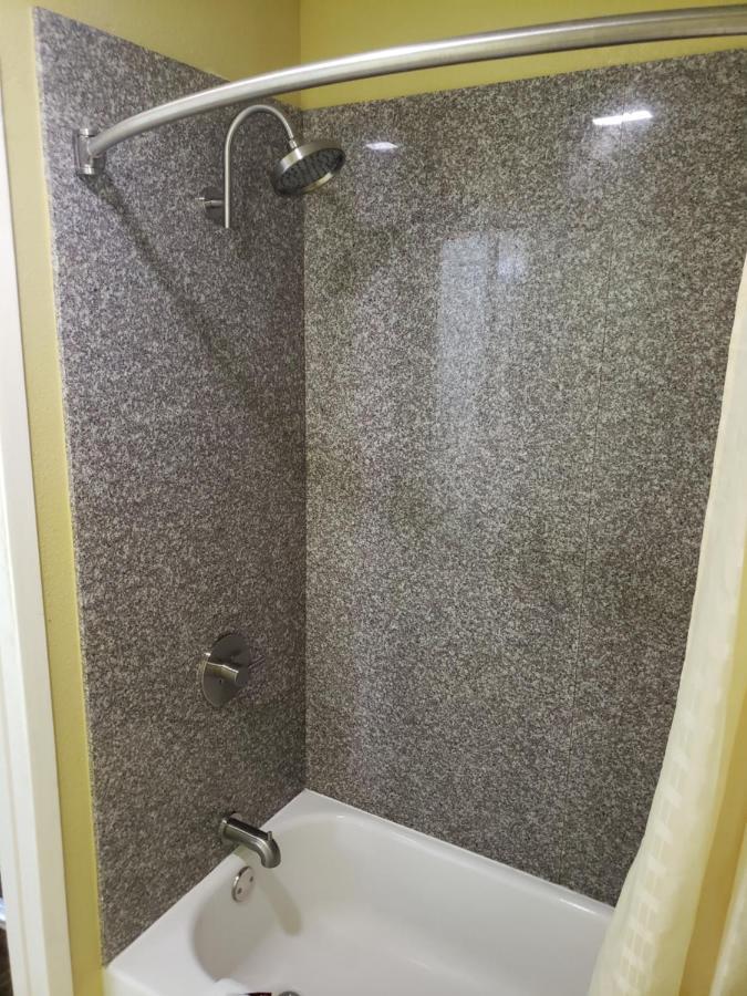 Regency Inn Taylor Kamer foto