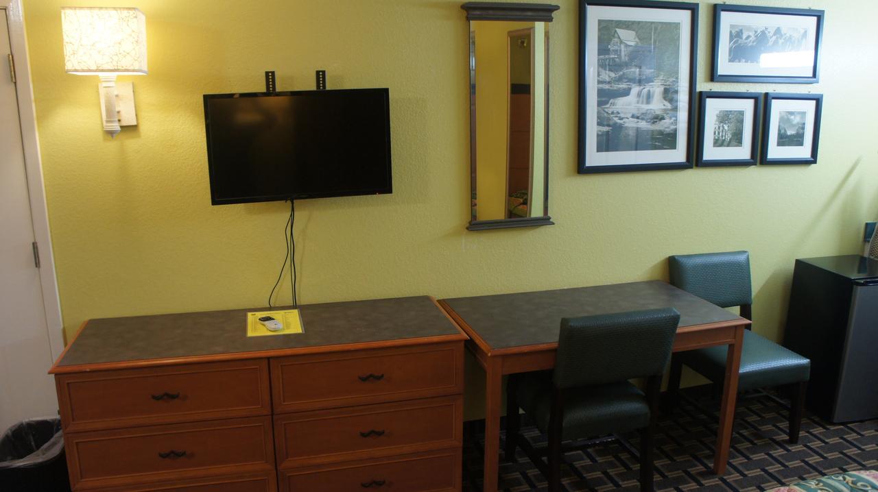 Regency Inn Taylor Buitenkant foto
